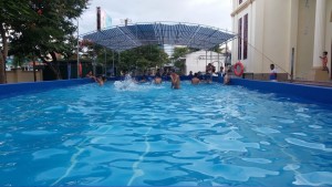 Bể bơi di động