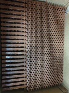 Thanh chống tràn bể bơi